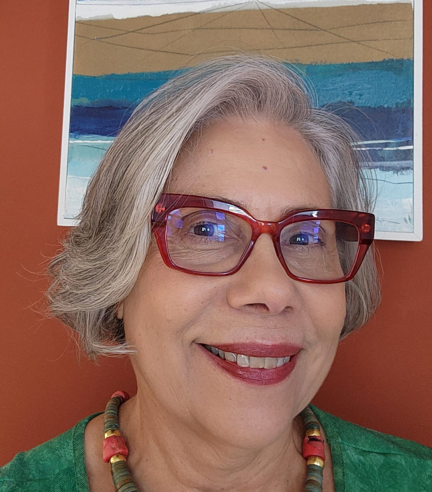 Dra. Maria Inês Castanha de Queiroz