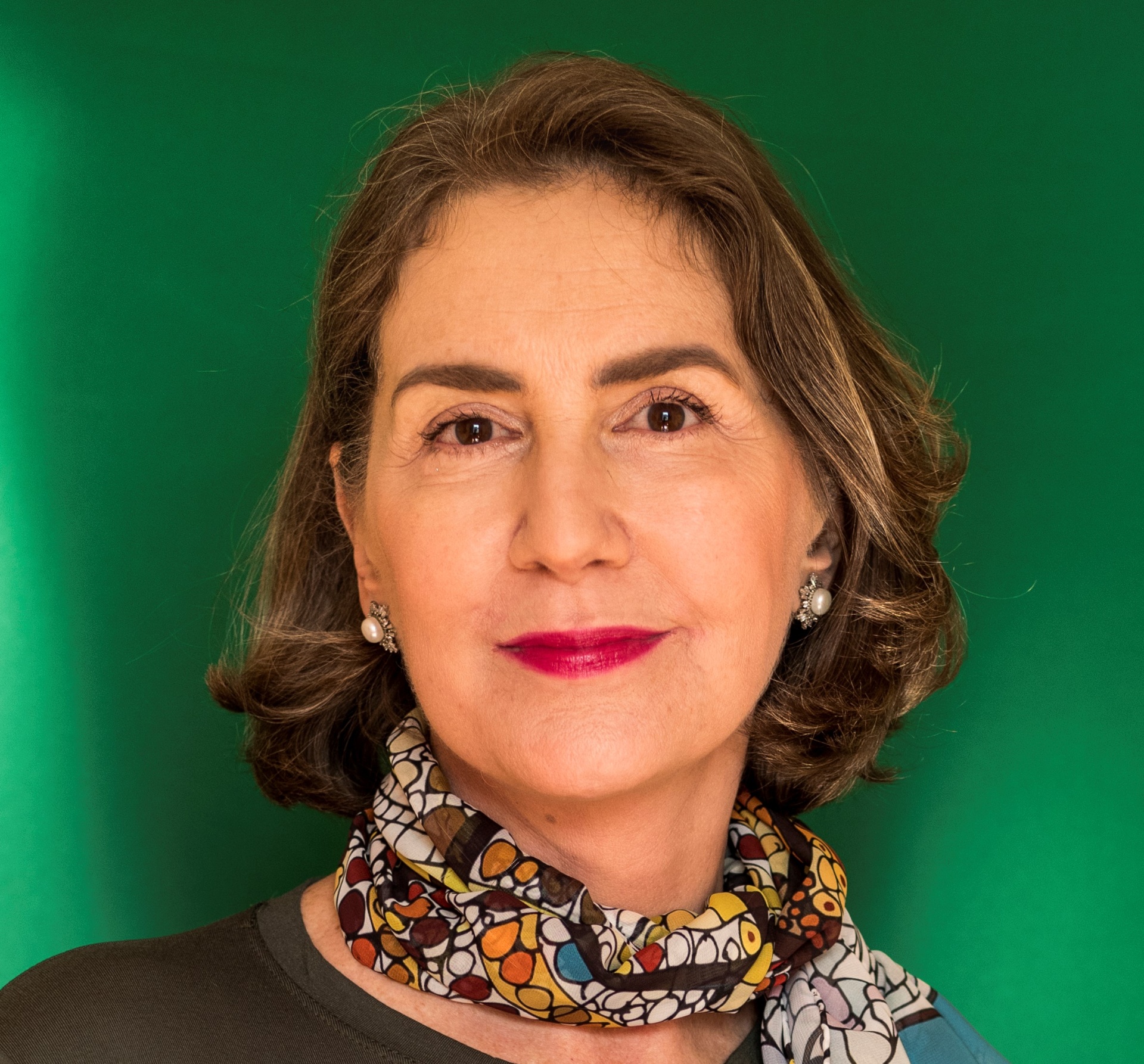 Profa. Me. Maria Cecília Isatto Parise